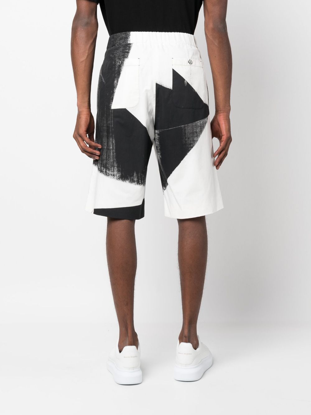 Alexander McQueen abstract-print cotton bermuda shorts