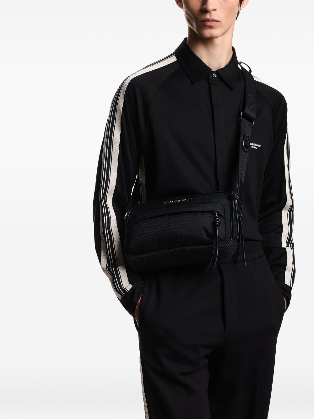 Emporio Armani logo-plaque crossbody messenger bag